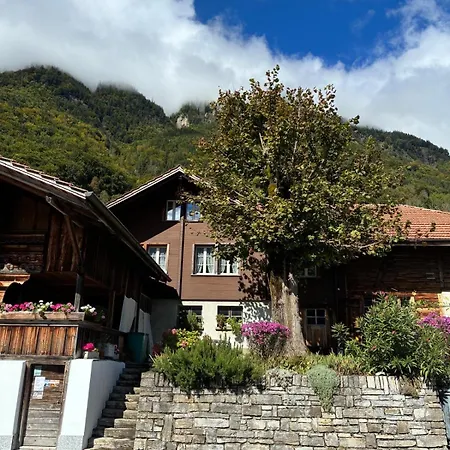 Gemuetliche Und Rustikale *