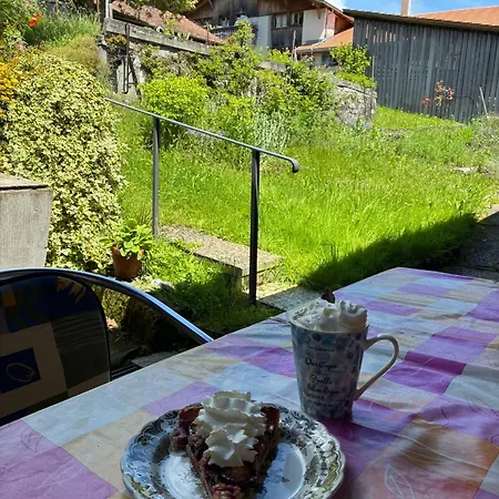 Gemuetliche Und Rustikale Appartamento Niederried bei Interlaken